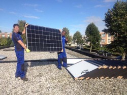 Geslaagde zonnepanelenproef woningcorporatie Almere