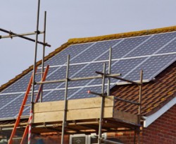Woningcorporaties onderzoeken zonne-energie voor huurwoningen