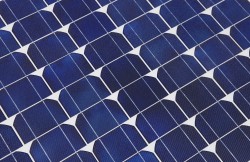 HW Wonen voorziet 100 woningen van zonnepanelen