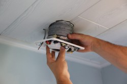 Decentrale ventilatie-unit met CO2-meting en autokalibratie