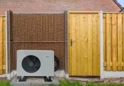 Waar plaats je de buitenunit van een warmtepomp?